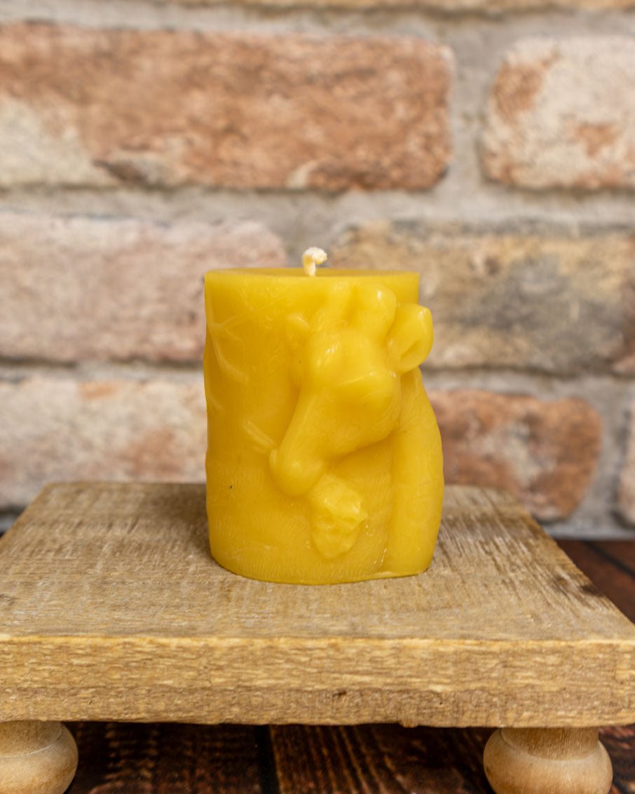 Giraffe Pillar Mold