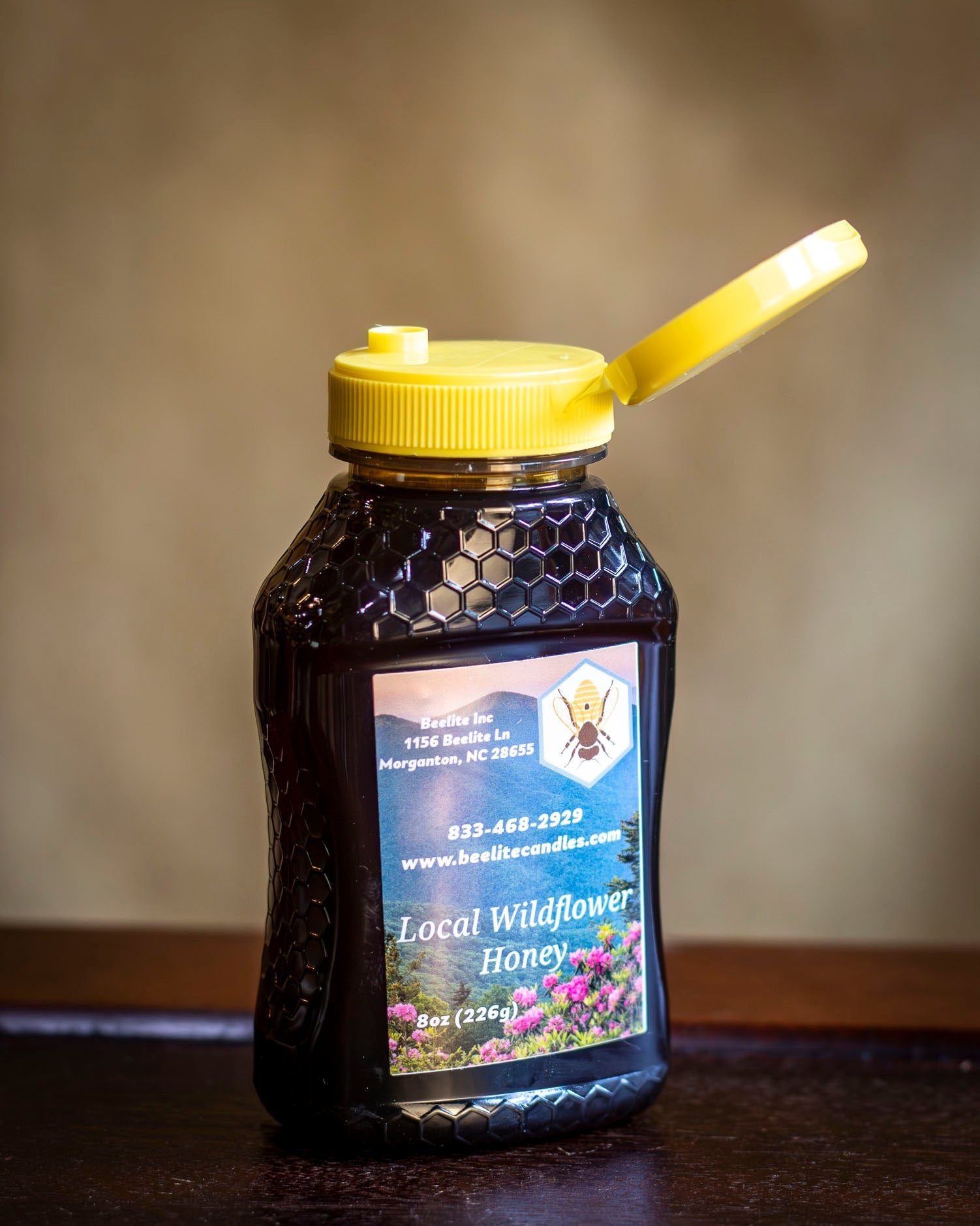 8 oz Squeeze Jar of Honey