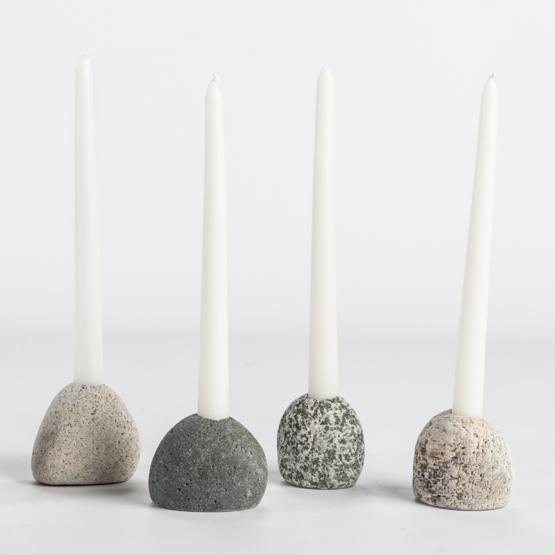 Single Stone Candleholder